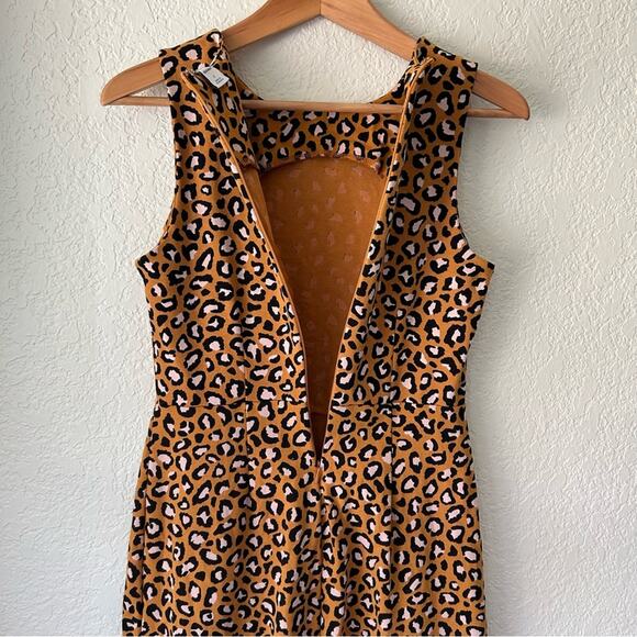 H&M Leopard Print Mini Dress Size Small - Picture 8 of 12